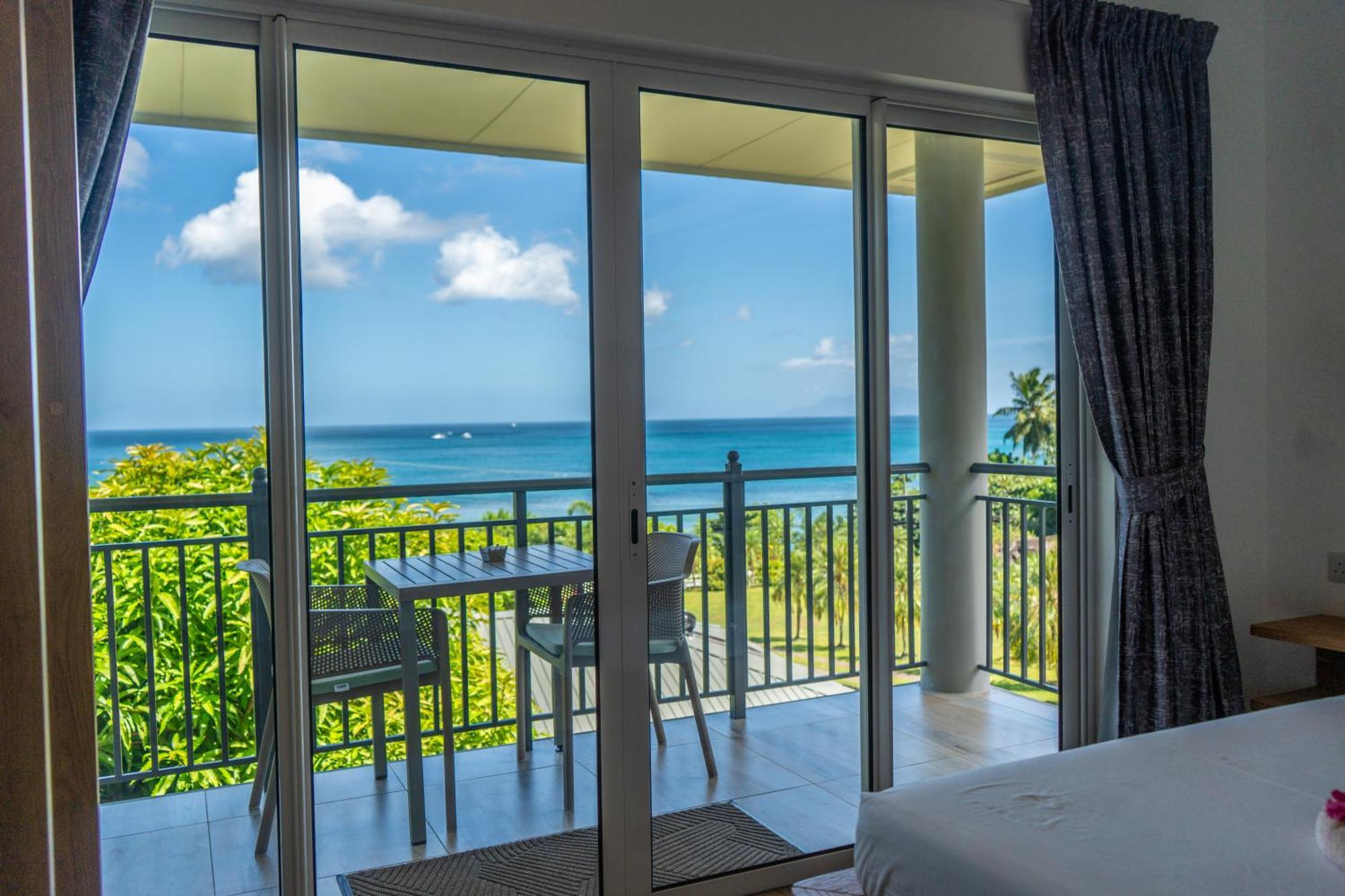 Summer Sand Holiday Apartments Beau Vallon  Exterior photo