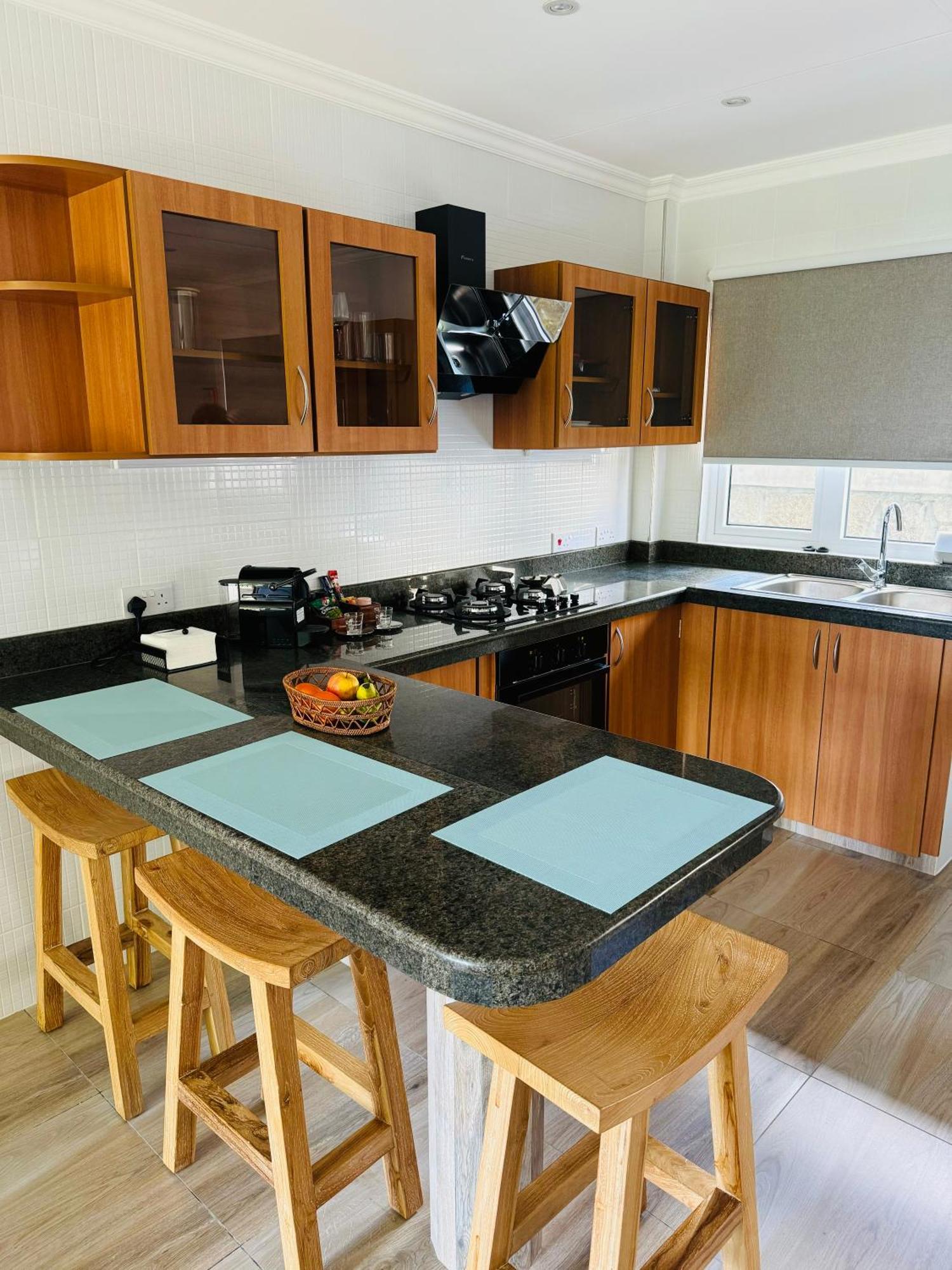 Summer Sand Holiday Apartments Beau Vallon  Exterior photo